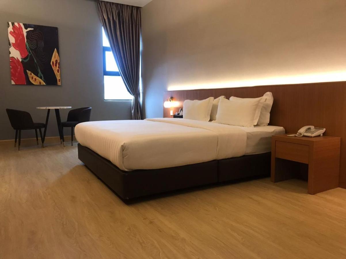 Kluang Riverview Hotel Zewnętrze zdjęcie